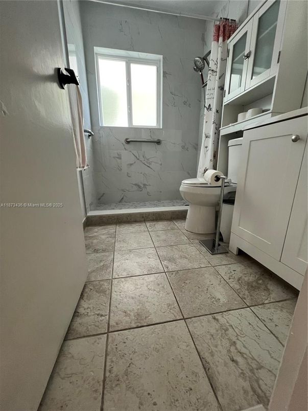 Bathroom, Interior, Marble Walls