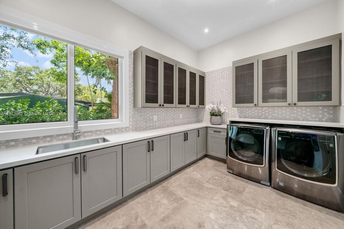 Interior, Recessed Lighting, Washer
