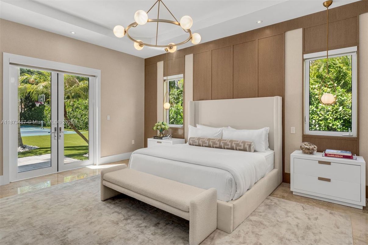 Bedroom, Interior, Pendant Lights, Recessed Lighting