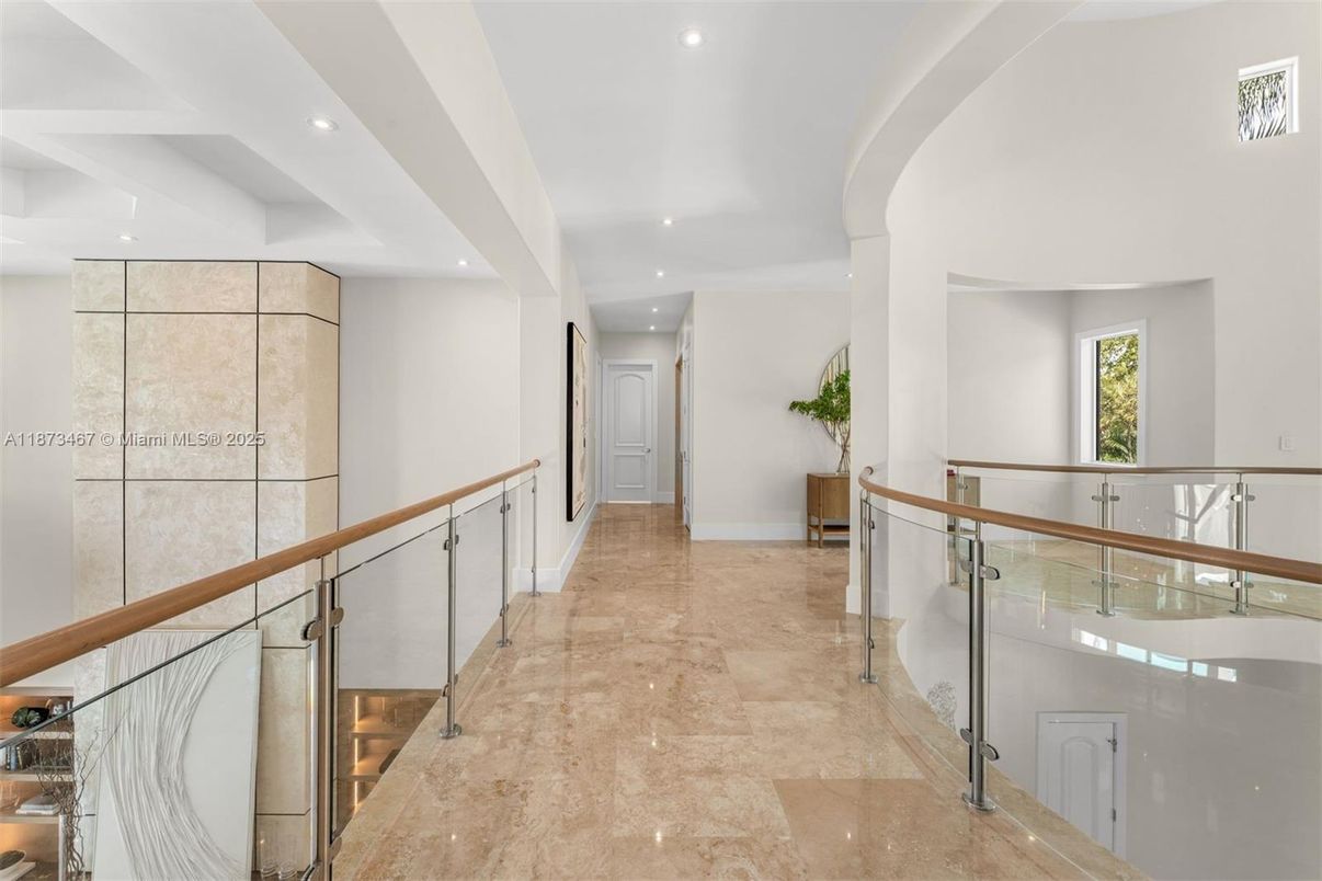 Interior, Recessed Lighting