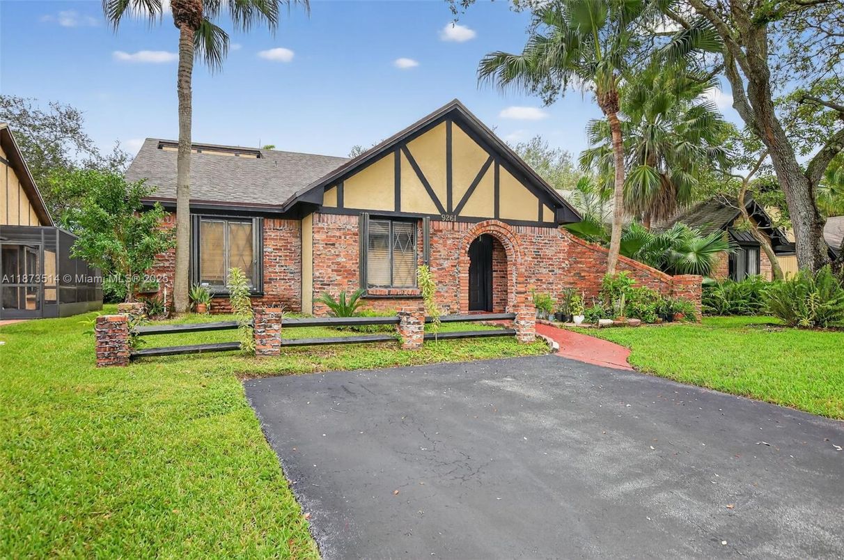 Backyard, Exterior, Facade, Brick Facade, Tudor Revival