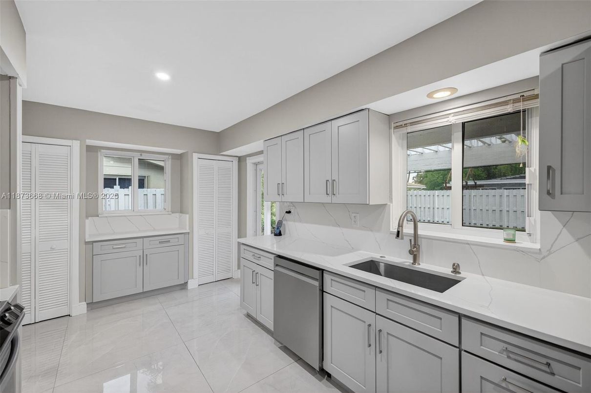 Interior, Kitchen, Recessed Lighting