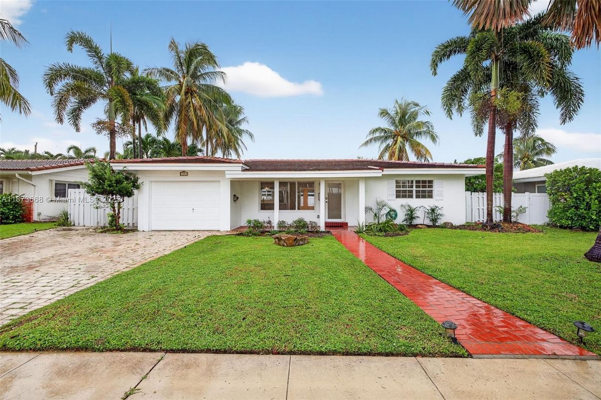 Attached, Backyard, Exterior, Facade, Ranch