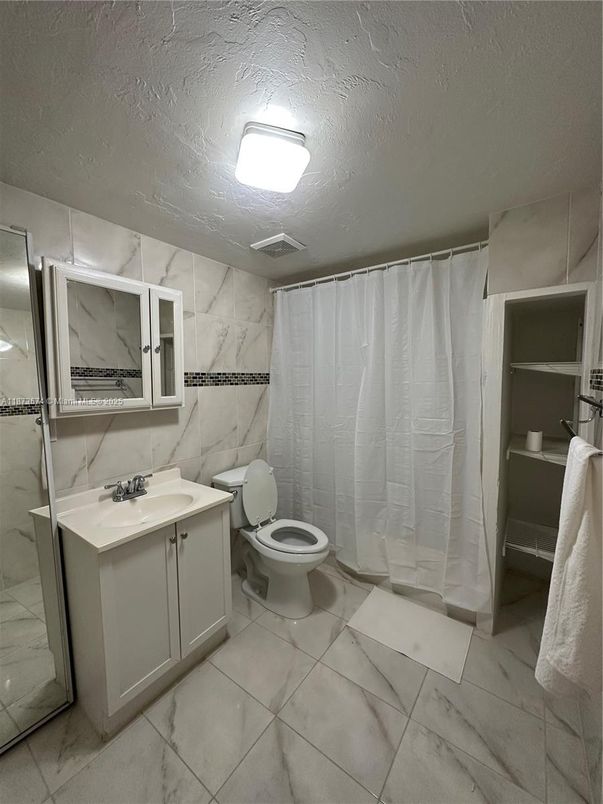 Bathroom, Interior, Marble Walls