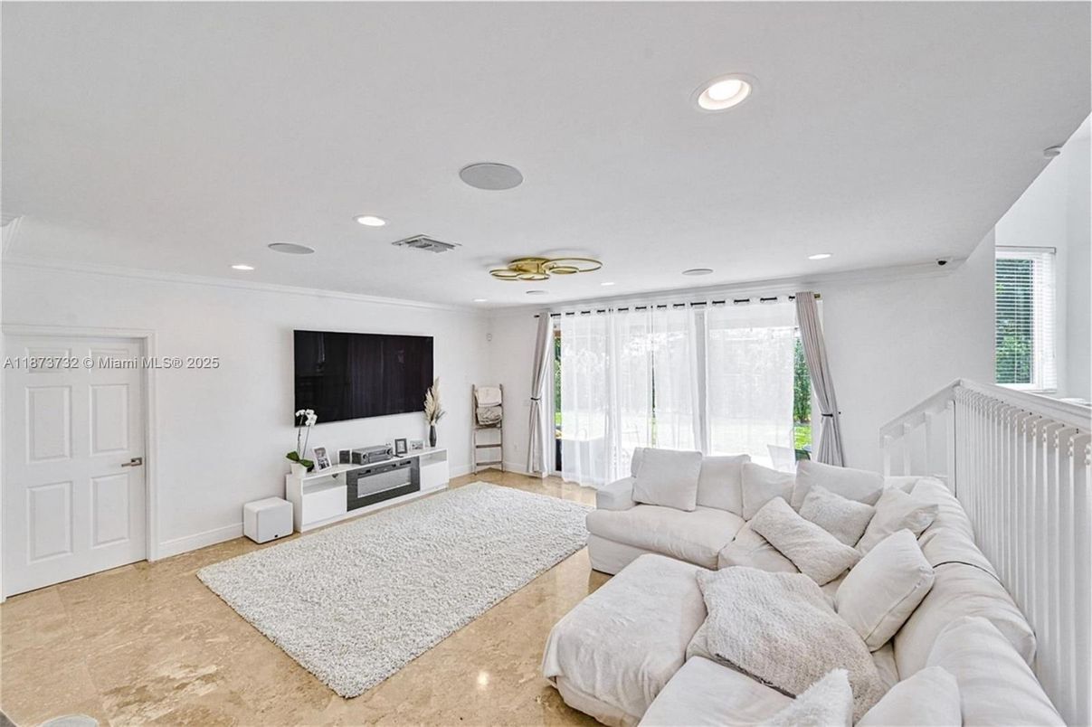 Interior, Living room, Recessed Lighting