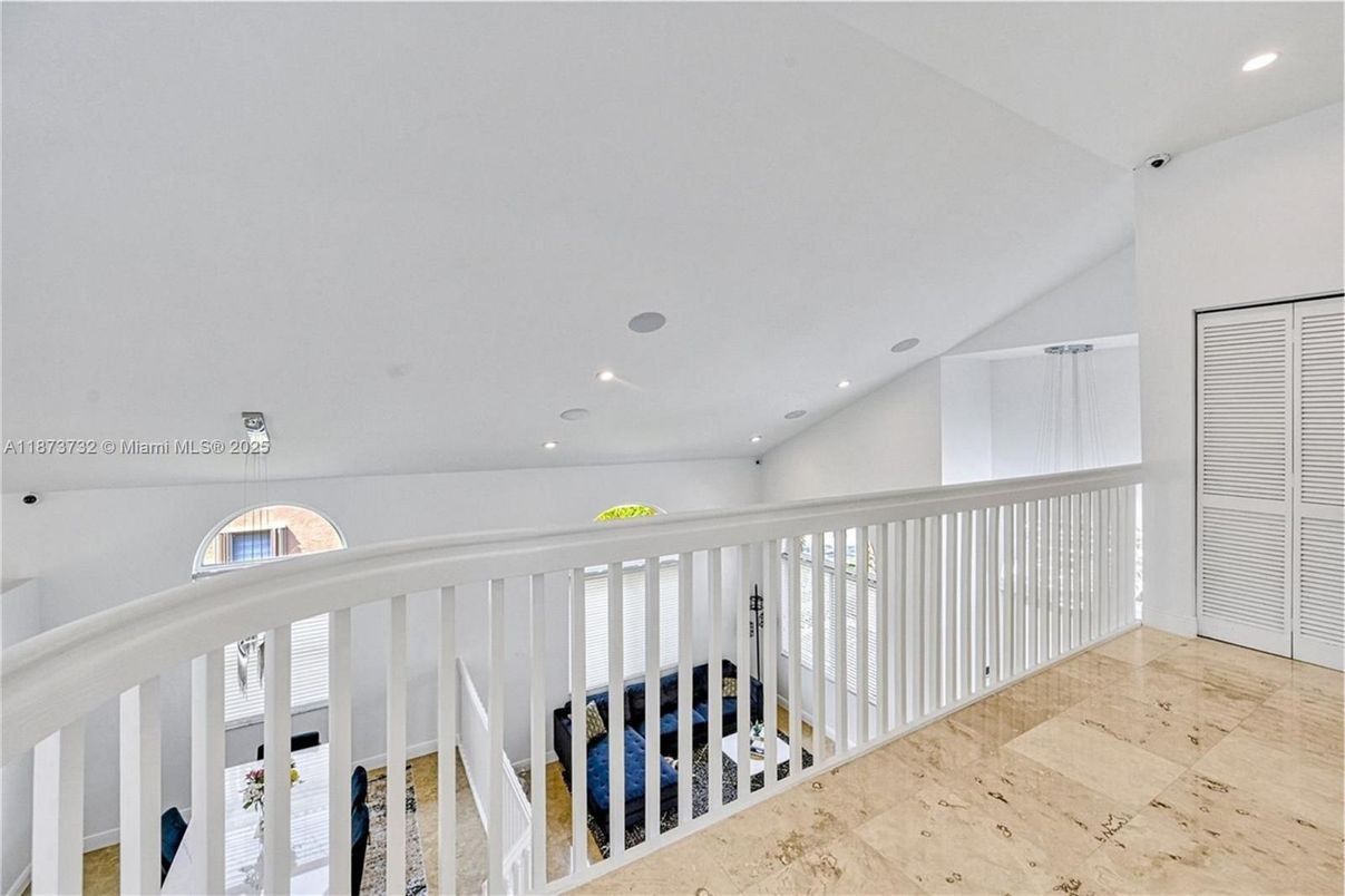 Interior, Recessed Lighting