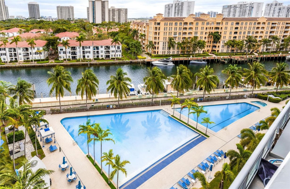 Water, Exterior, Pool, Other