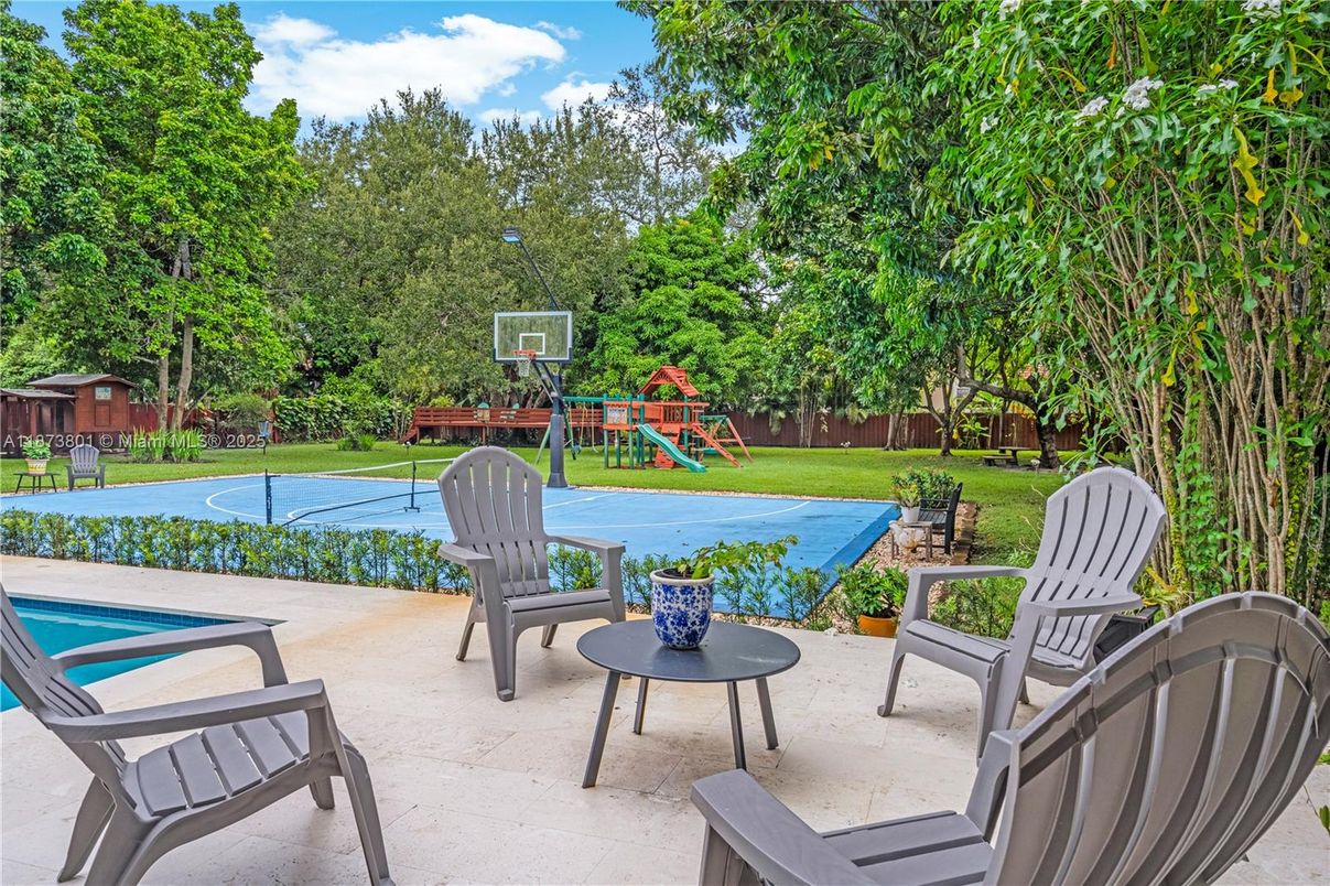 Backyard, Exterior, Playground
