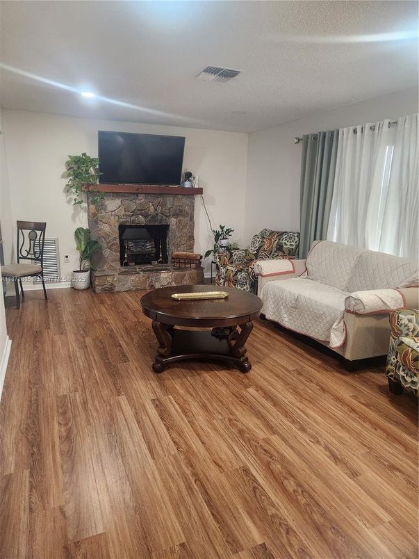 Fireplace, Interior, Living room, Recessed Lighting, Wood Texture Flooring