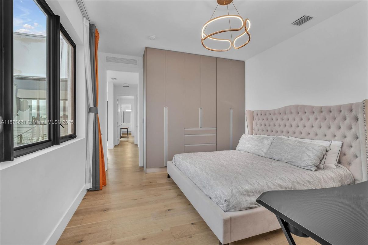 Bedroom, Interior, Pendant Lights, Wood Texture Flooring