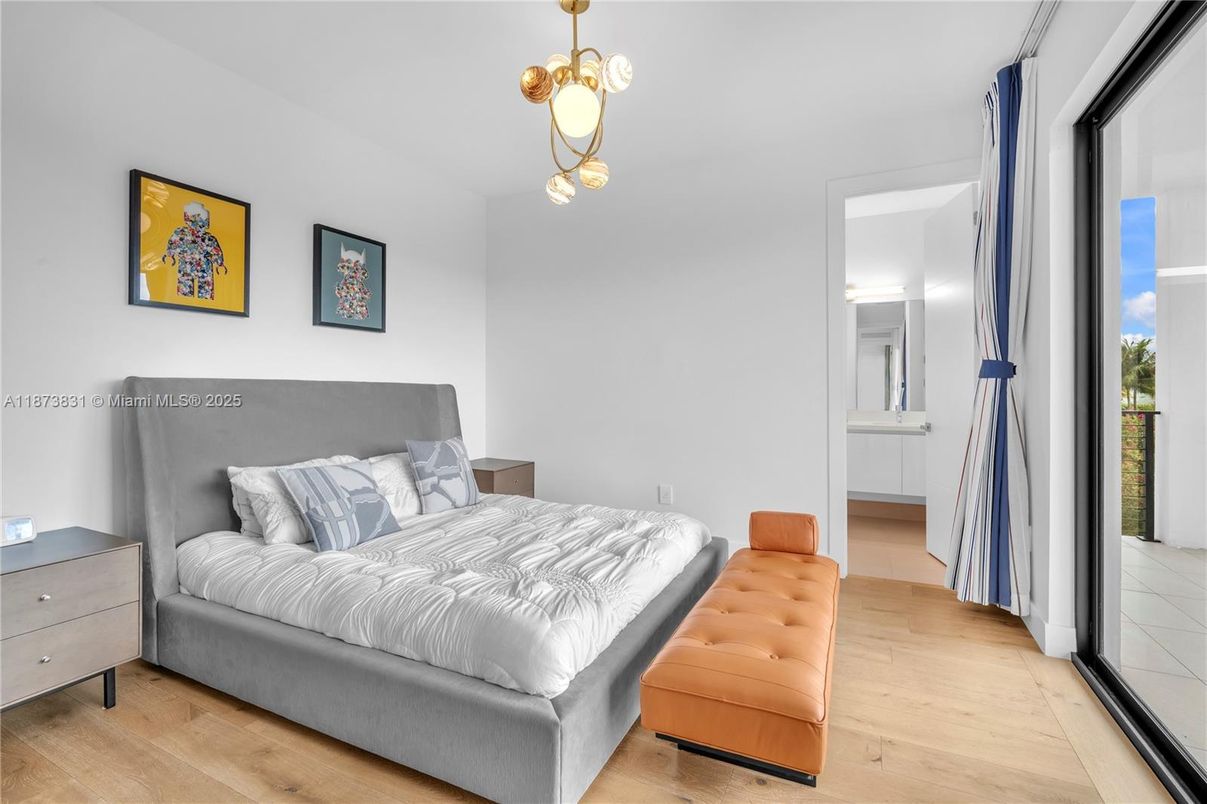 Bedroom, Interior, Pendant Lights, Wood Texture Flooring