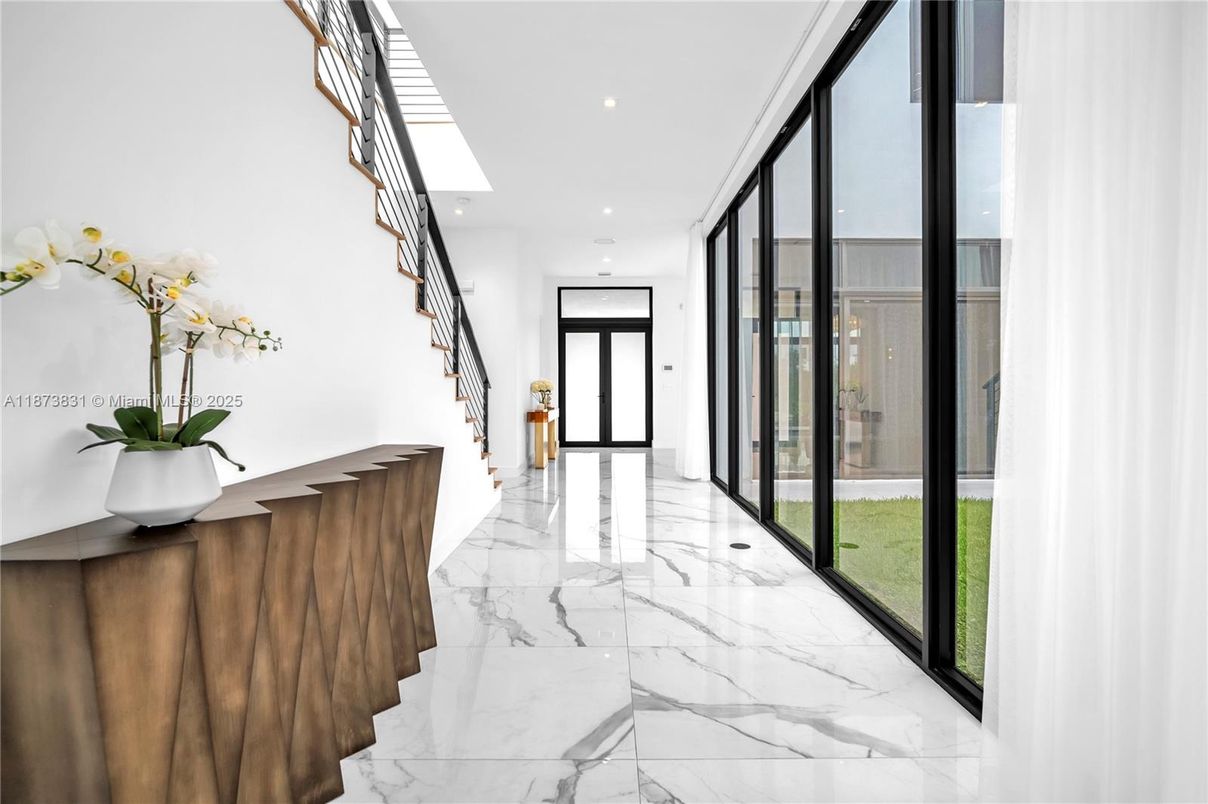 Interior, Marble, Recessed Lighting