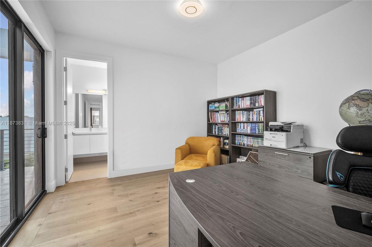 Home Office, Interior, Wood Texture Flooring