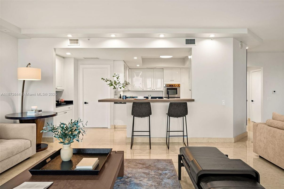 Interior, Kitchen, Living room, Recessed Lighting