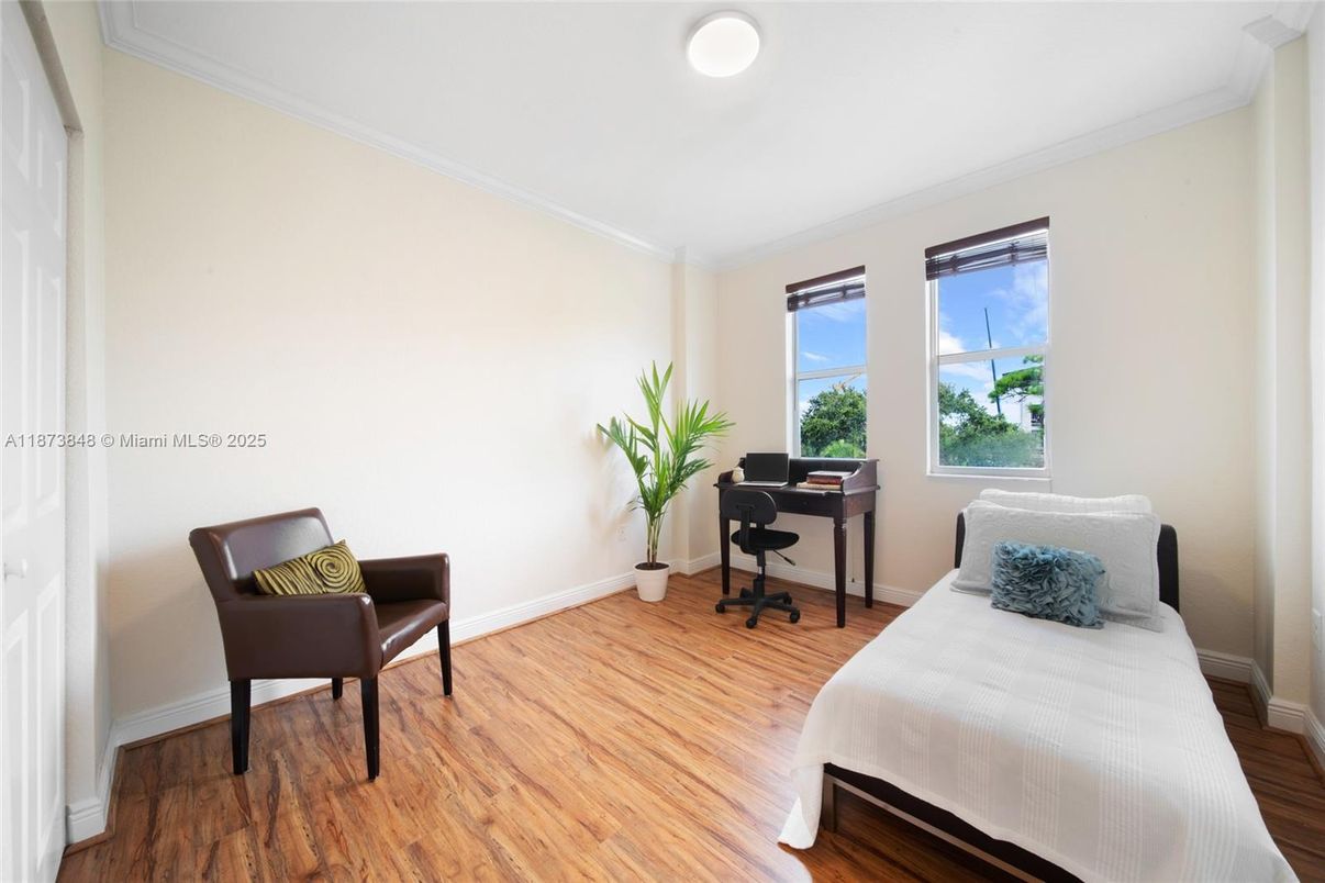 Bedroom, Home Office, Interior, Wood Texture Flooring