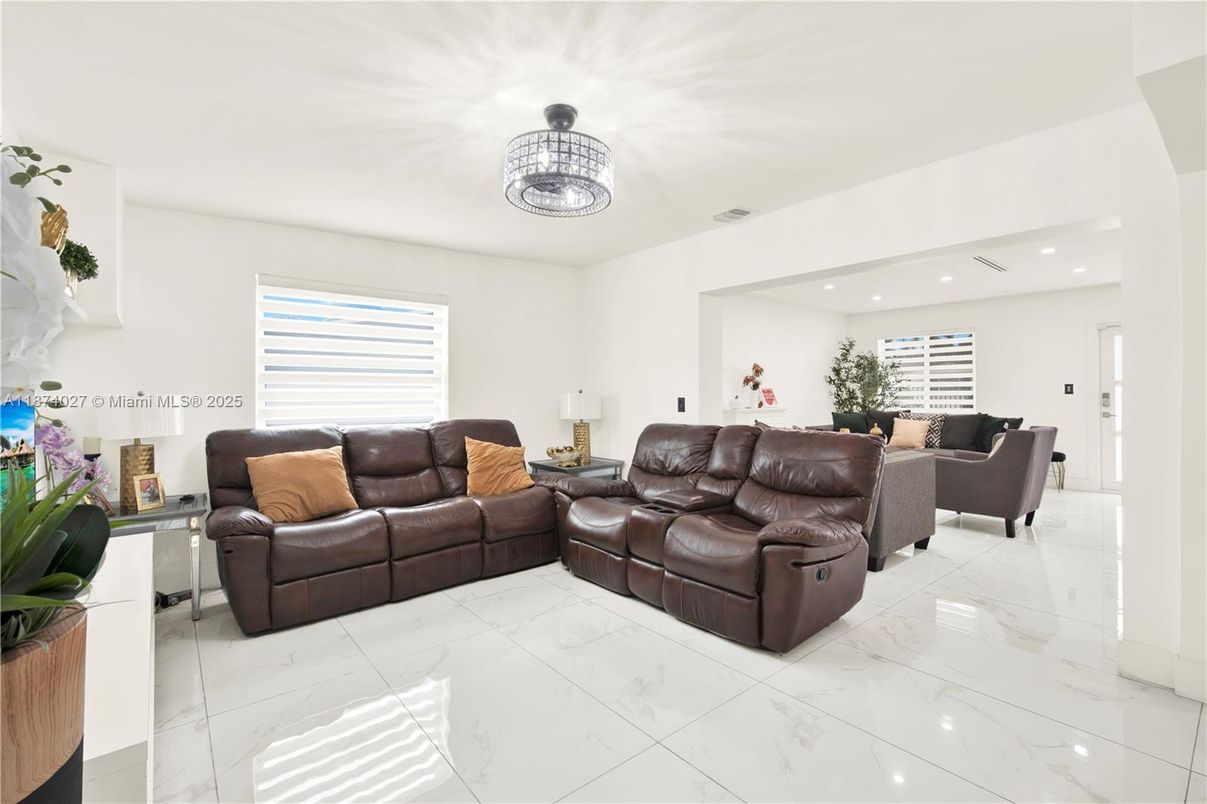 Interior, Living room, Marble, Recessed Lighting