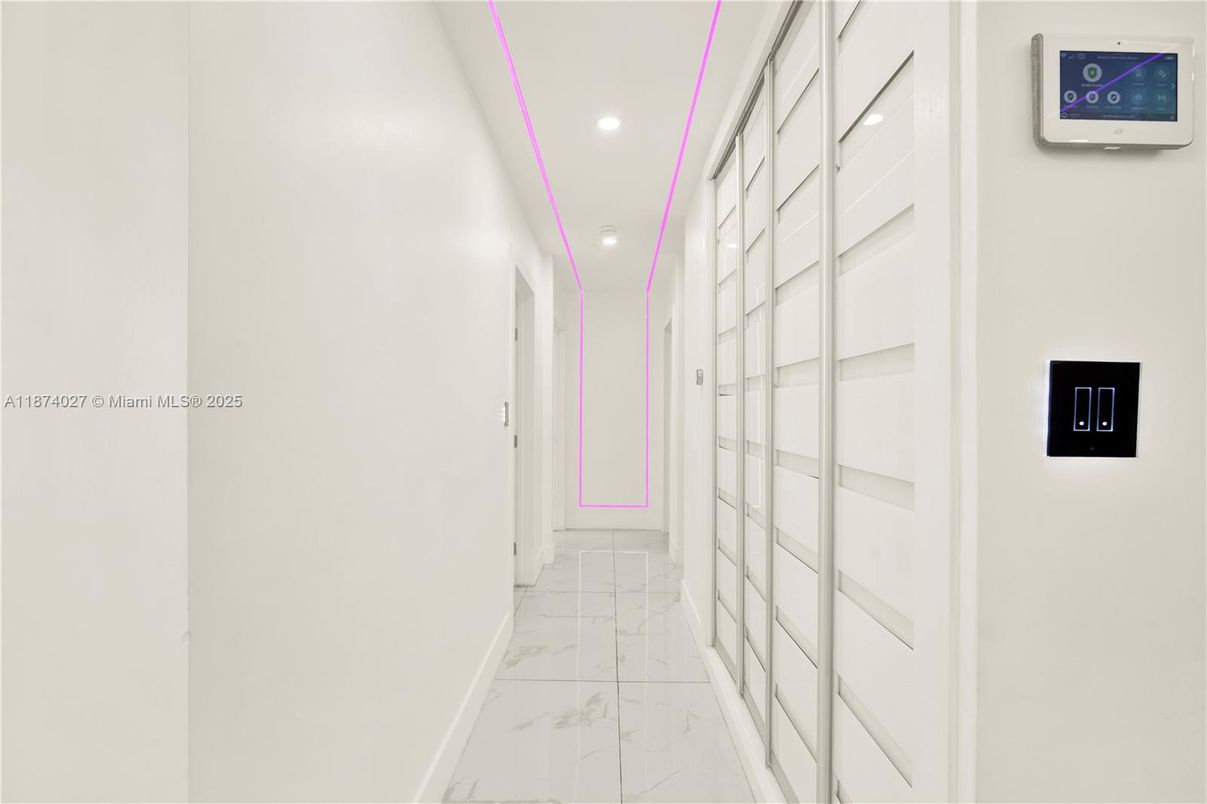 Interior, Marble, Recessed Lighting