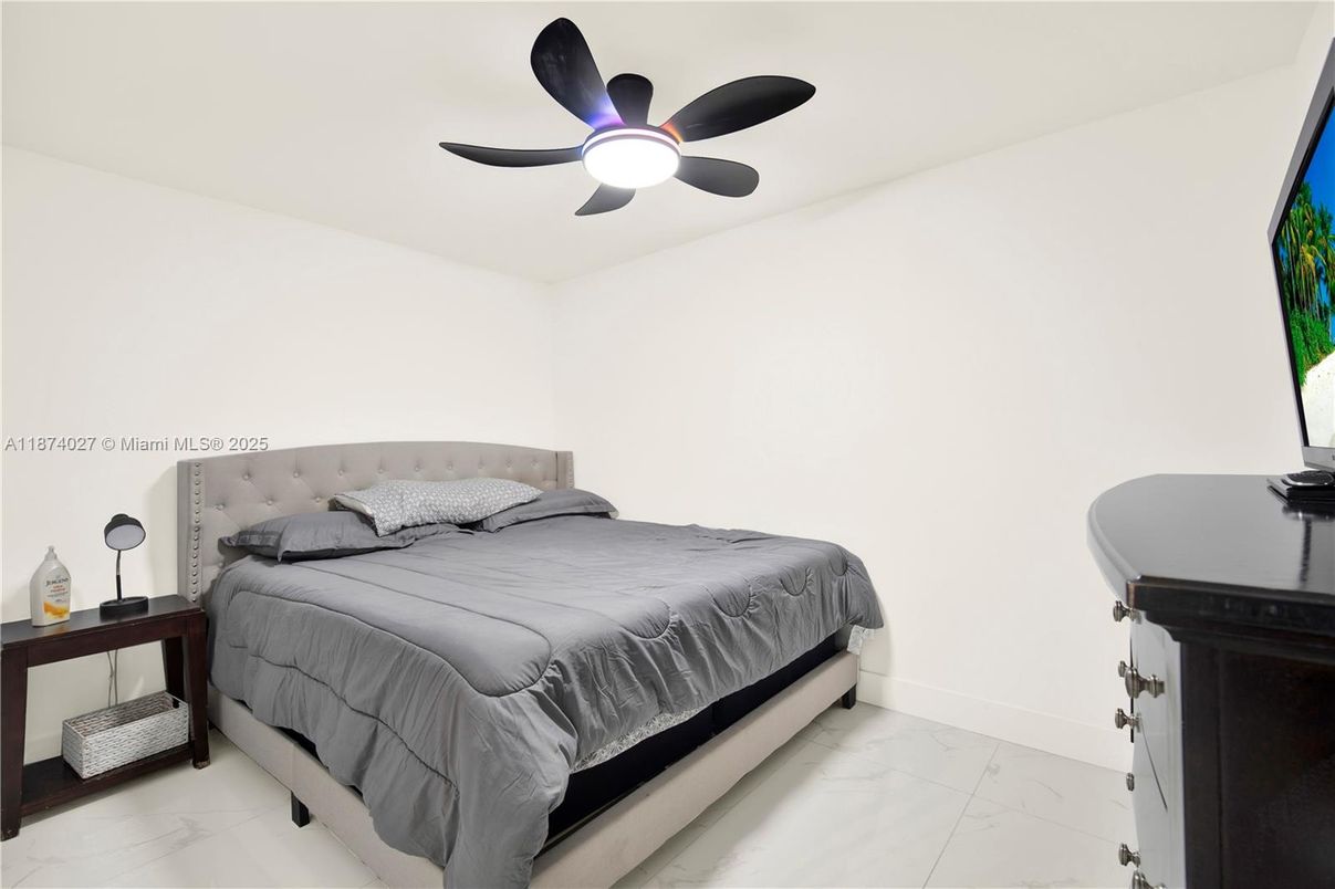 Bedroom, Interior, Marble