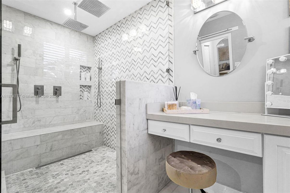Bathroom, Interior, Marble Walls, Recessed Lighting