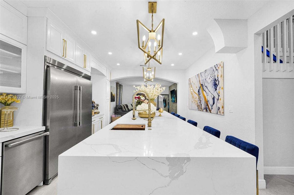 Interior, Kitchen, Pendant Lights, Recessed Lighting, Stainless Steel Appliances