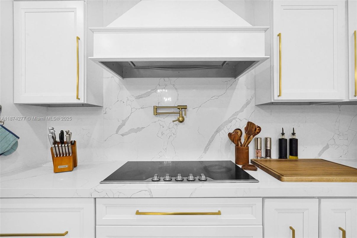 Interior, Kitchen, Marble Walls