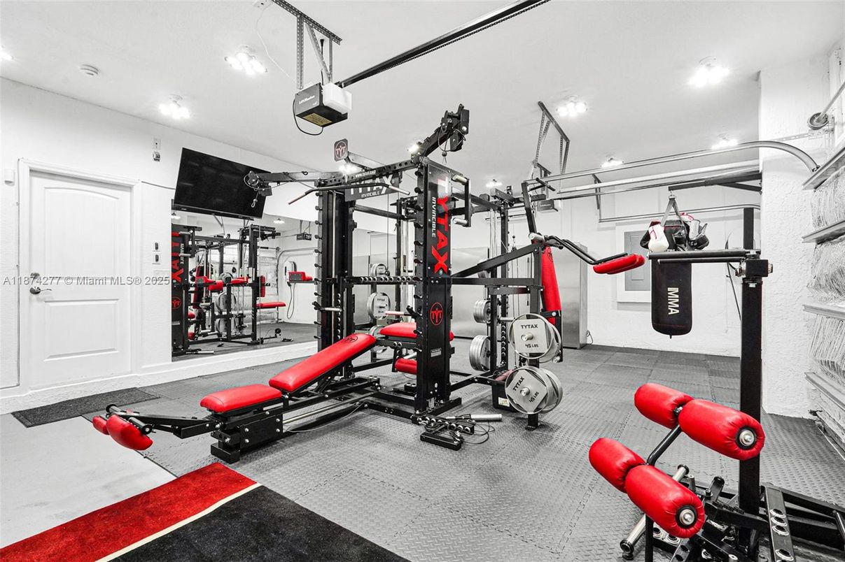 Fitness Equipment, Gym, Interior, Recessed Lighting