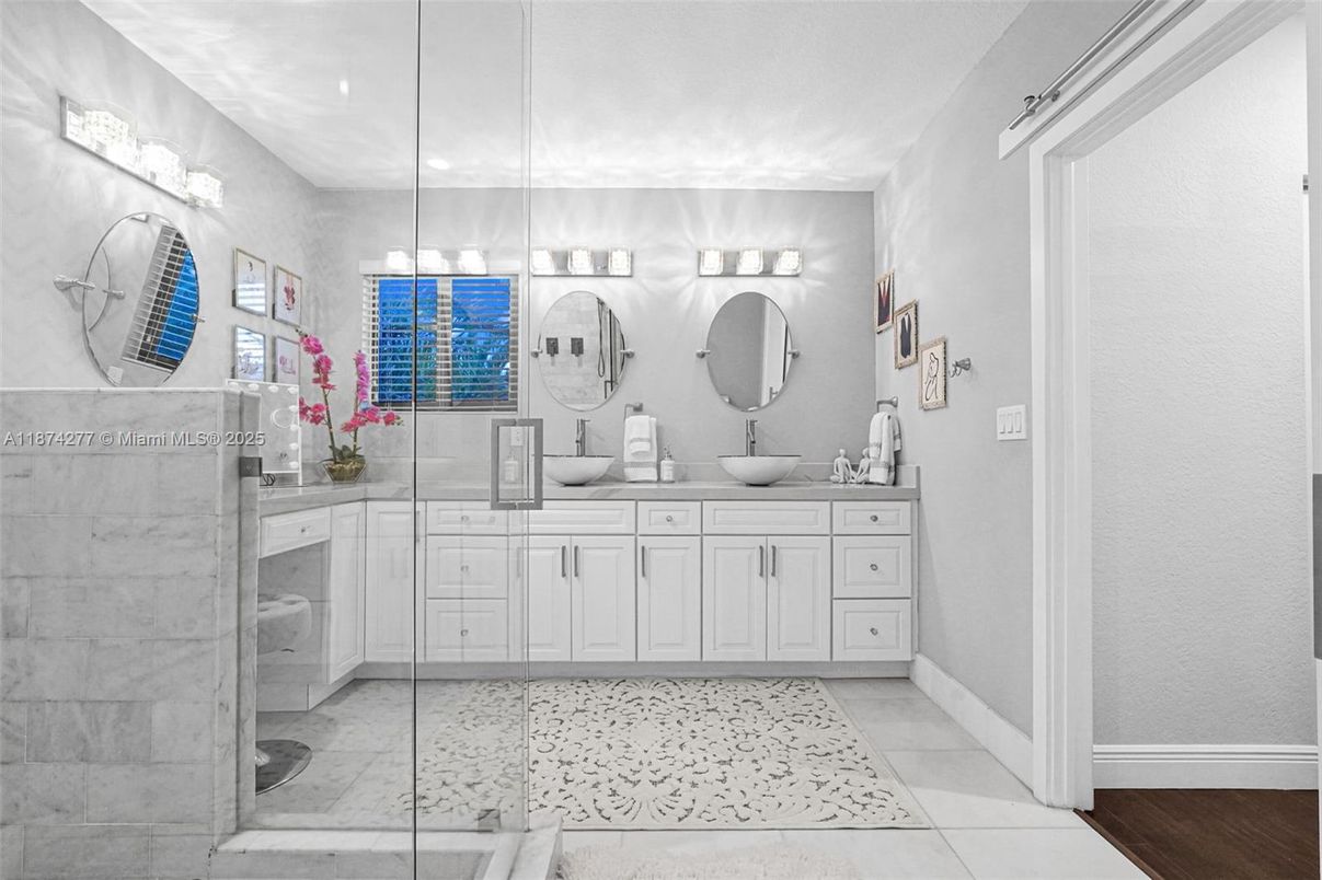 Bathroom, Dual Sink Vanities, Glass Shower, Interior