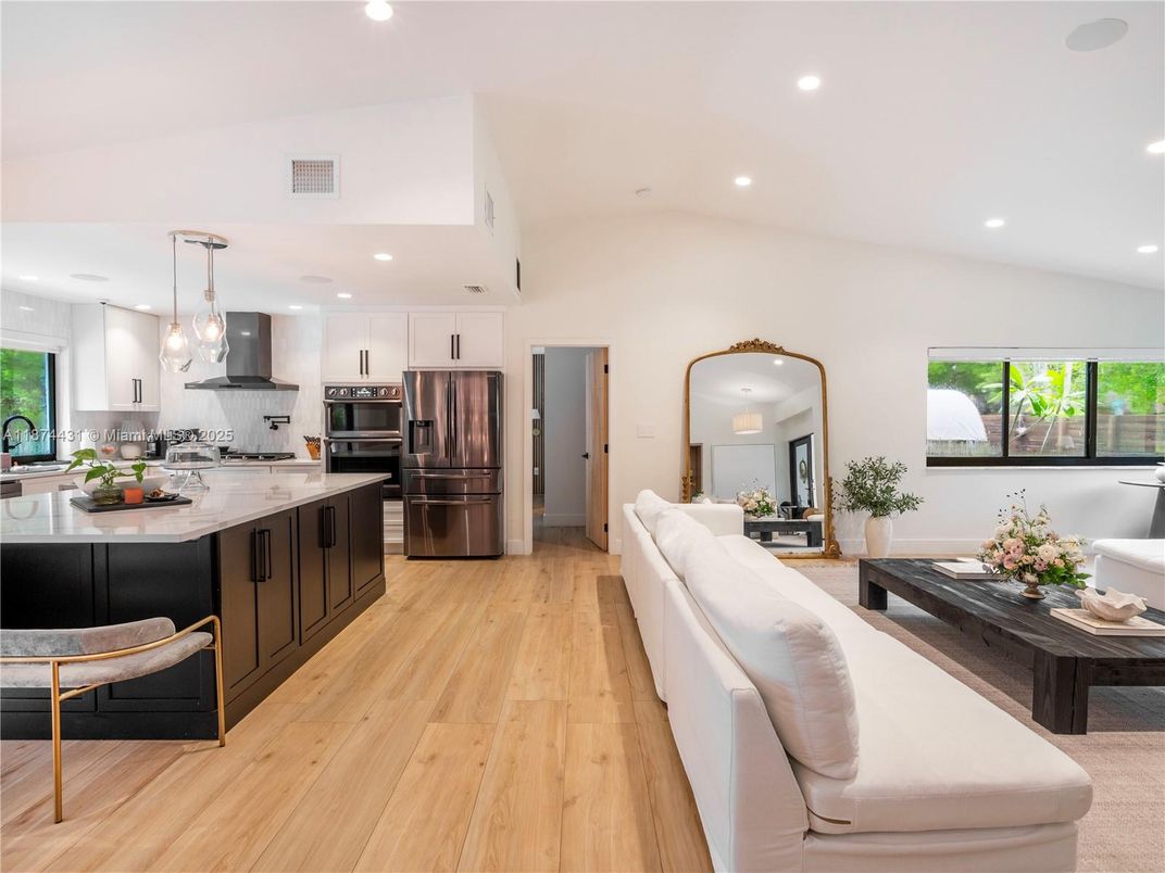 Interior, Kitchen, Living room, Pendant Lights, Recessed Lighting, Stainless Steel Appliances, Wood Texture Flooring