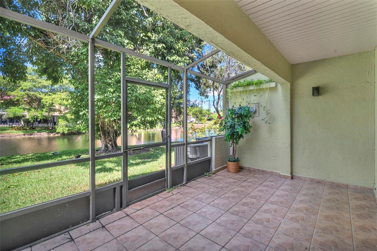 Glass Ceilings, Interior, Sun Room