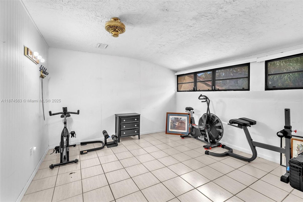 Fitness Equipment, Interior