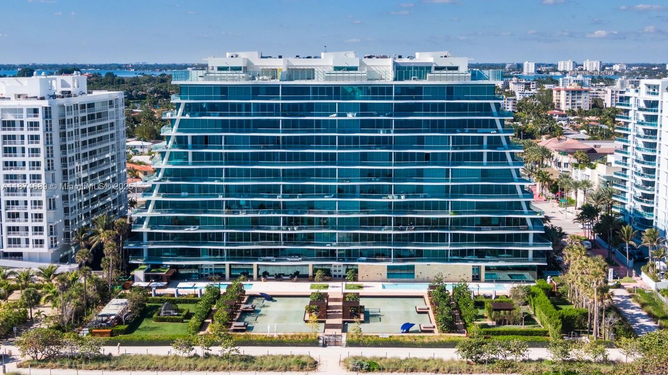 Exterior, Facade, Condo Building