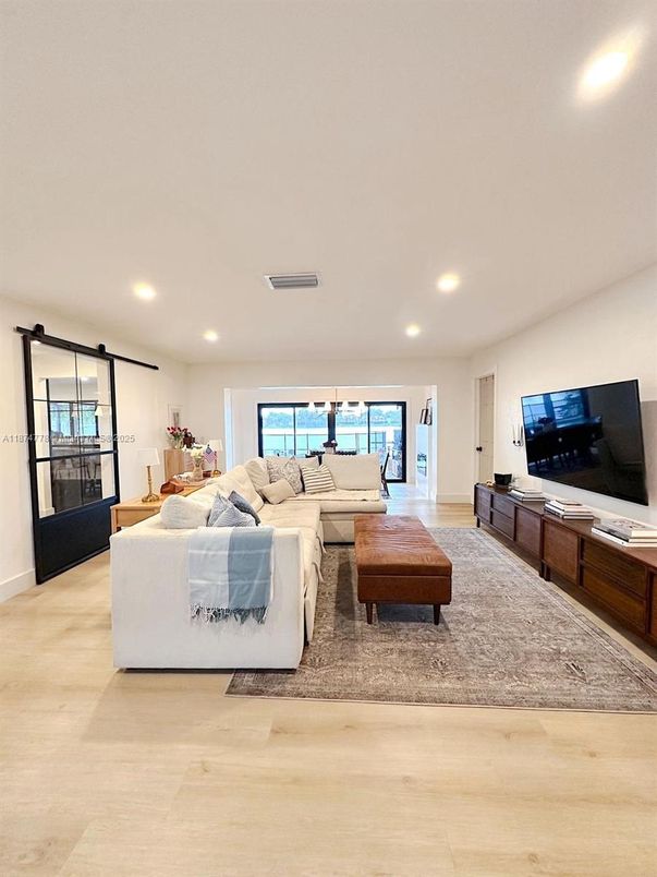 Interior, Living room, Recessed Lighting, Water, Wood Texture Flooring
