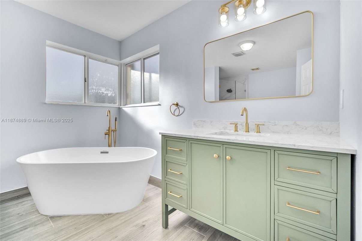 Bathroom, Dual Sink Vanities, Free Standing Baths, Interior, Wood Texture Flooring