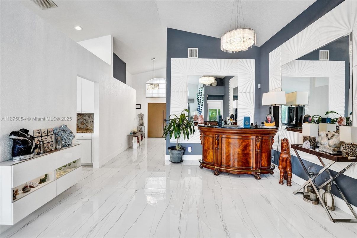 Chandelier, Interior, Marble, Pendant Lights, Recessed Lighting