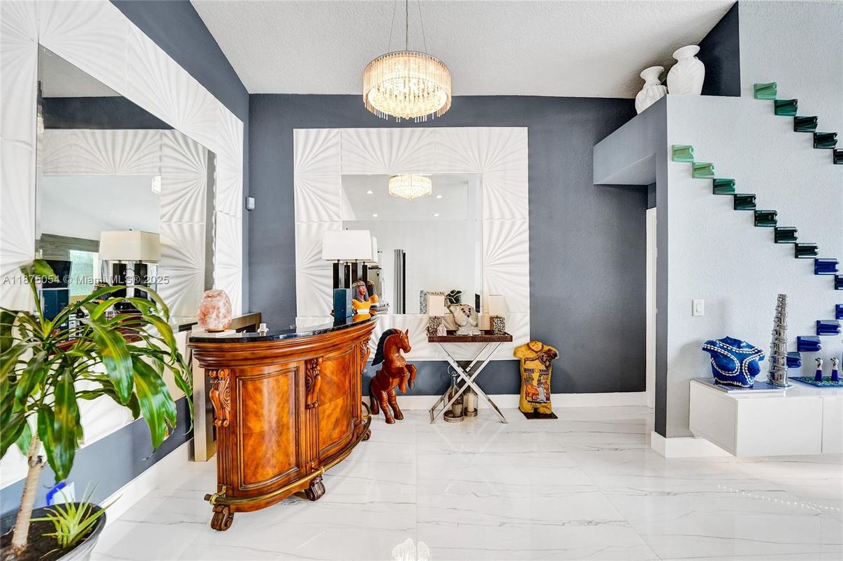 Chandelier, Interior, Marble, Pendant Lights