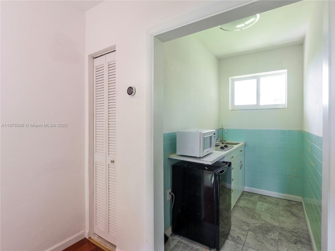 Interior, Recessed Lighting, Washer
