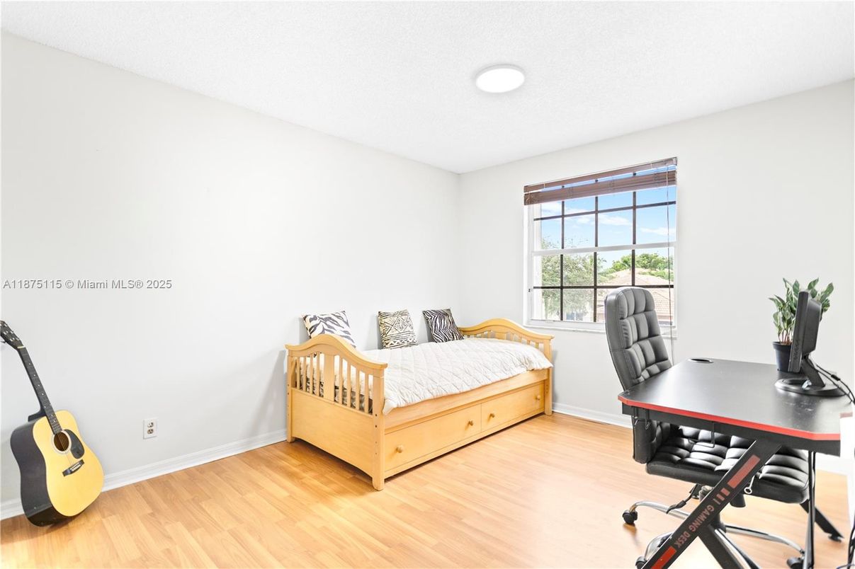 Bedroom, Home Office, Interior, Recessed Lighting, Wood Texture Flooring