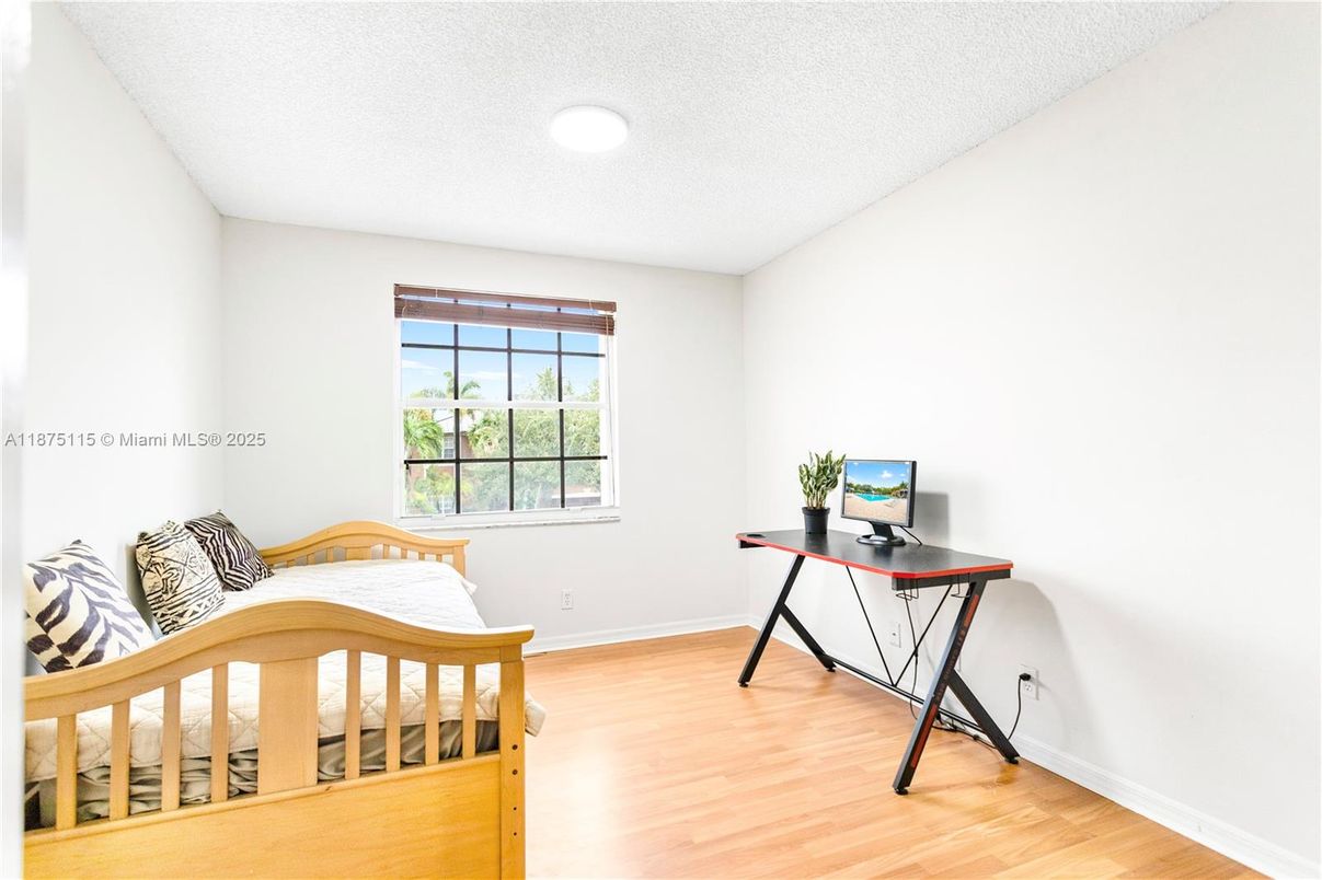 Bedroom, Home Office, Interior, Recessed Lighting, Wood Texture Flooring