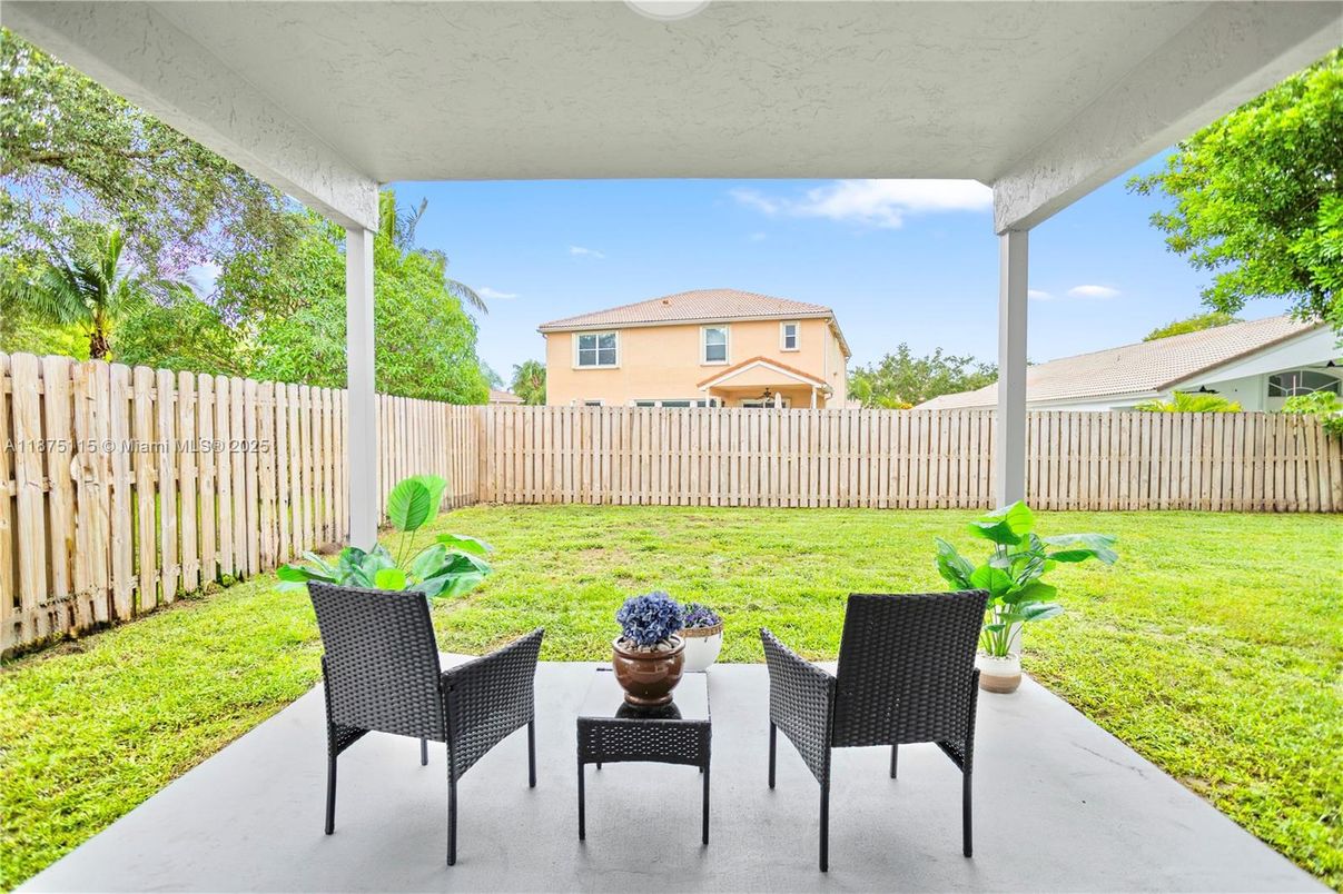 Backyard, Exterior
