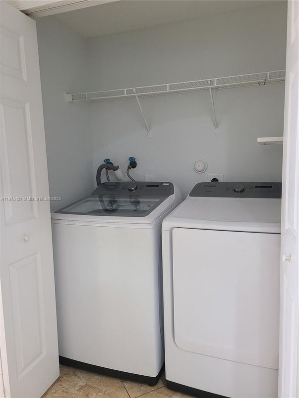 Interior, Utility Closets, Washer