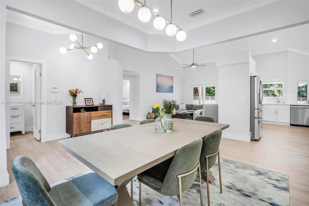 Dining room, Interior, Kitchen, Living room, Pendant Lights, Recessed Lighting, Stainless Steel Appliances, Wood Texture Flooring