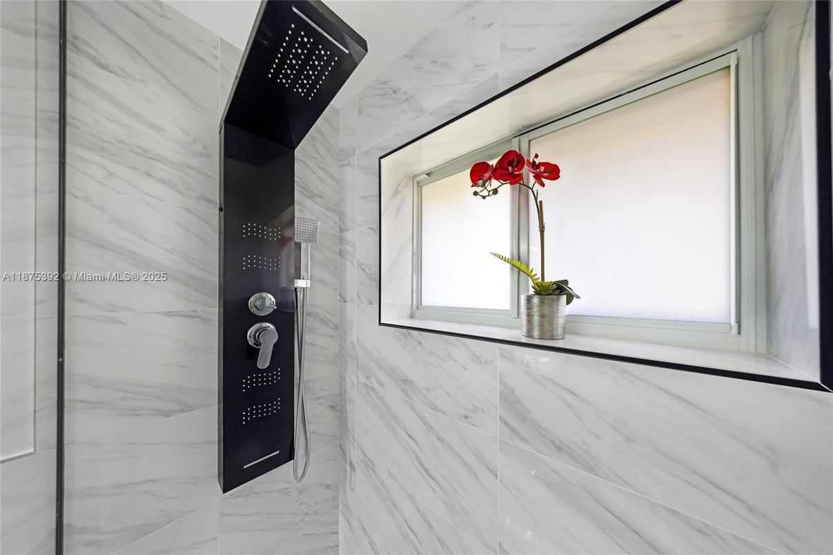 Bathroom, Interior, Marble Walls