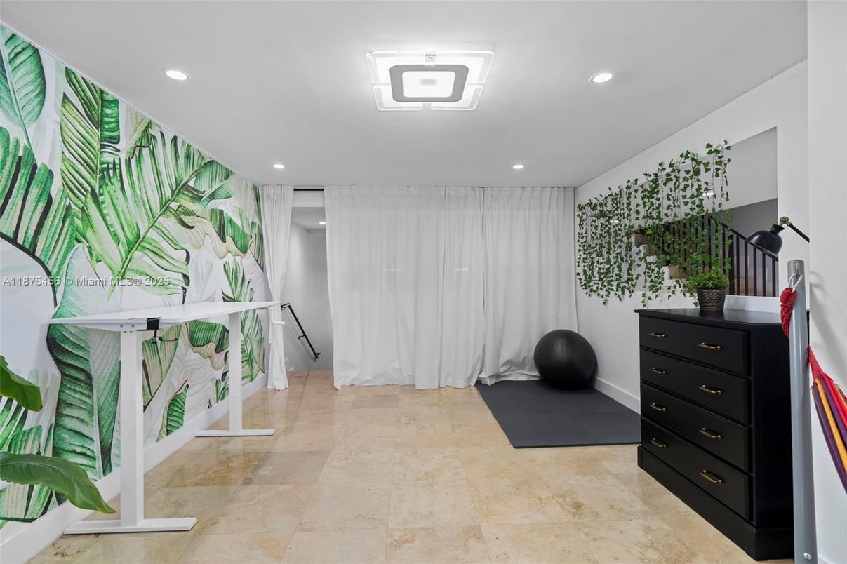 Interior, Recessed Lighting