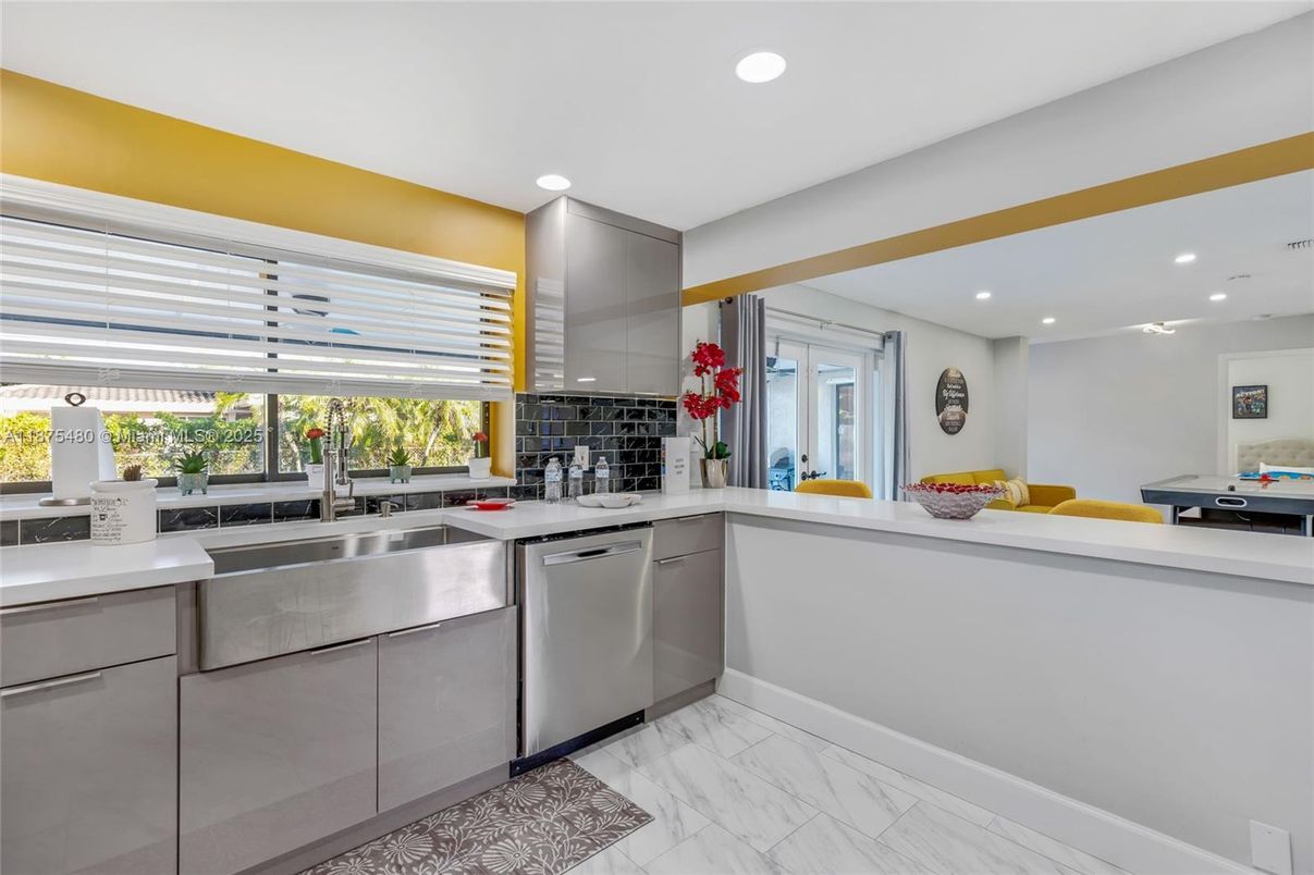 Interior, Kitchen, Marble, Recessed Lighting, Stainless Steel Appliances
