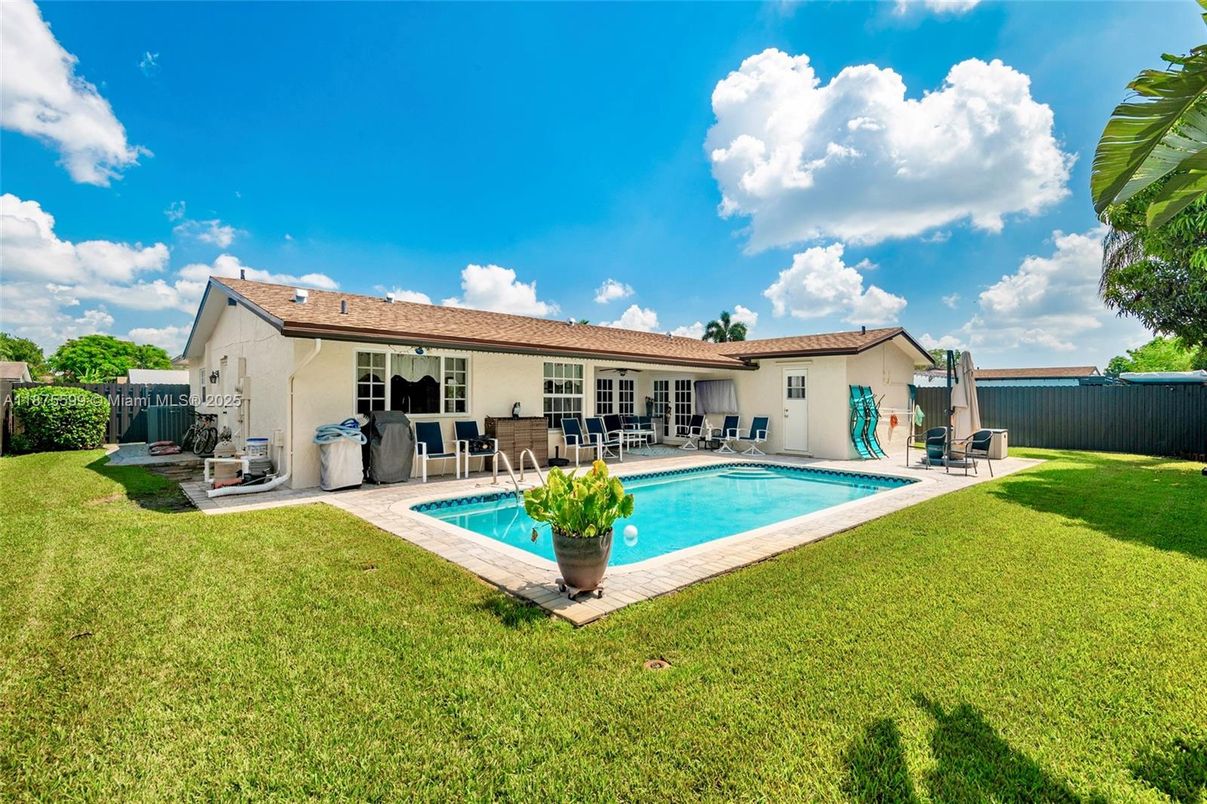 Backyard, Exterior, Pool