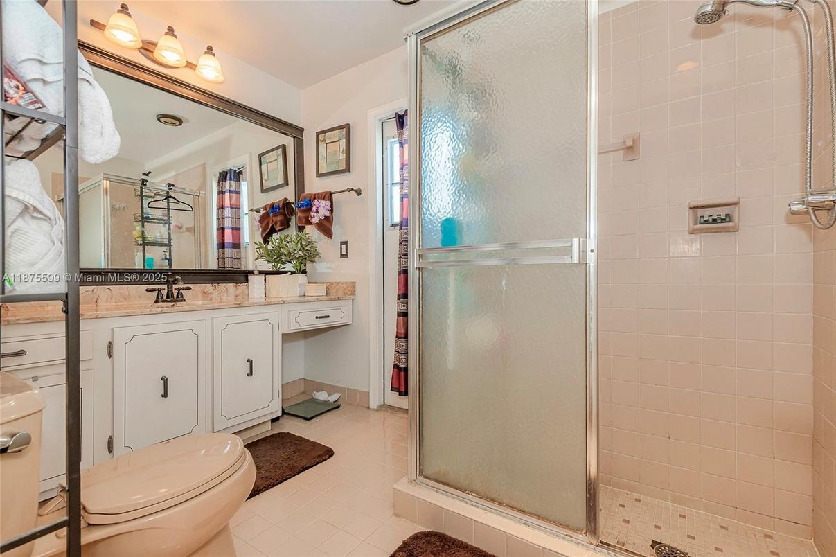 Bathroom, Dual Sink Vanities, Glass Shower, Interior