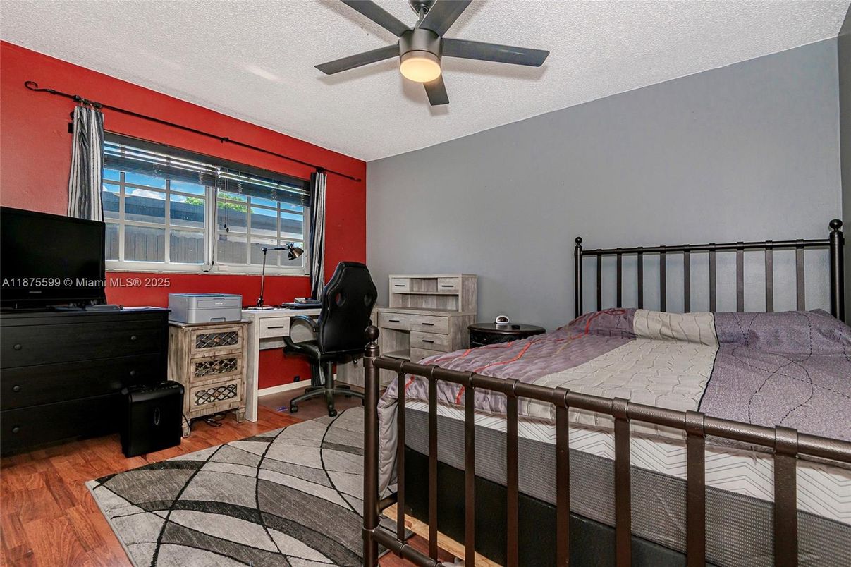Bedroom, Home Office, Interior, Wood Texture Flooring