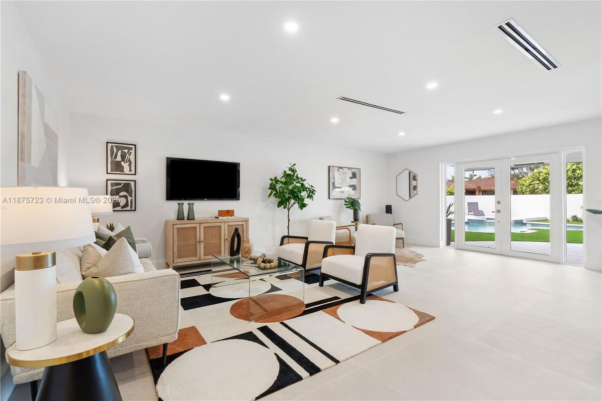 Interior, Living room, Recessed Lighting