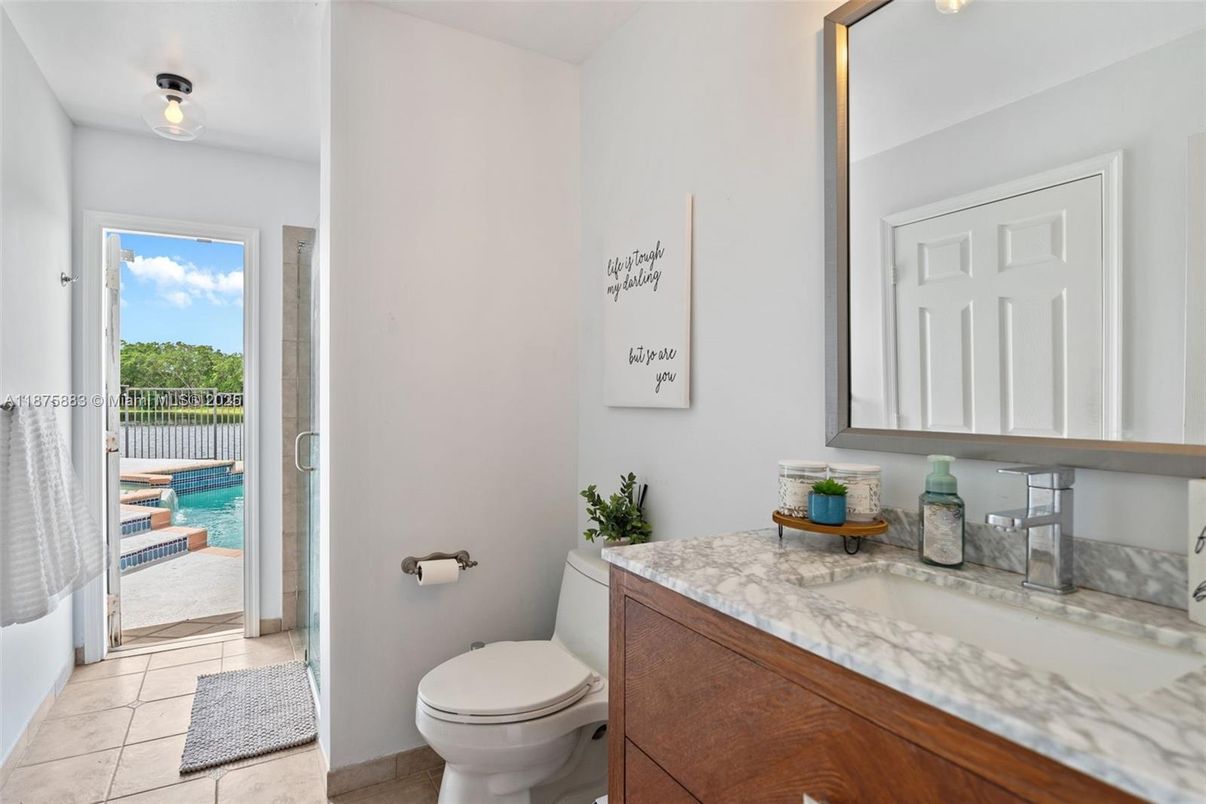 Bathroom, Interior