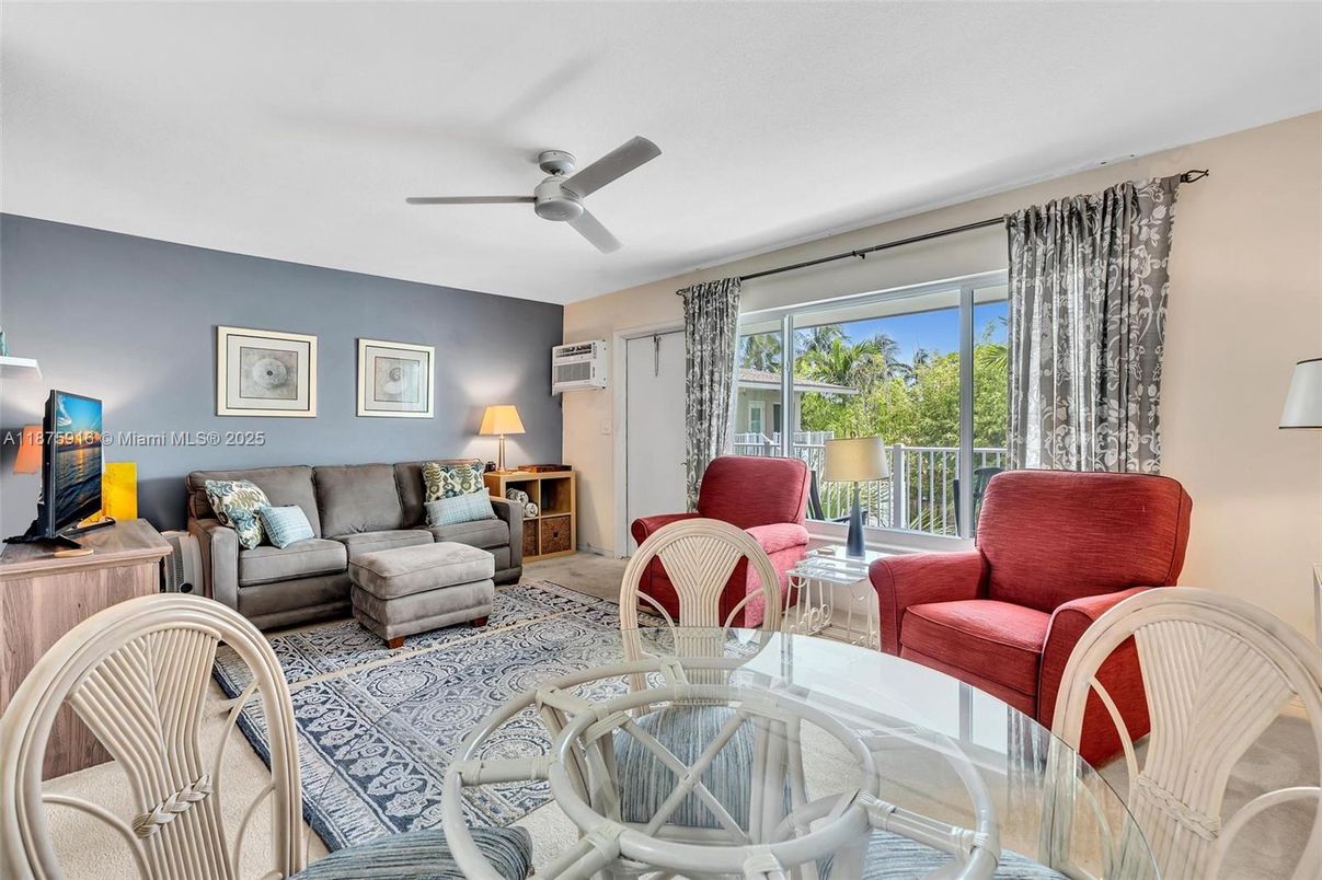 Dining room, Interior, Living room